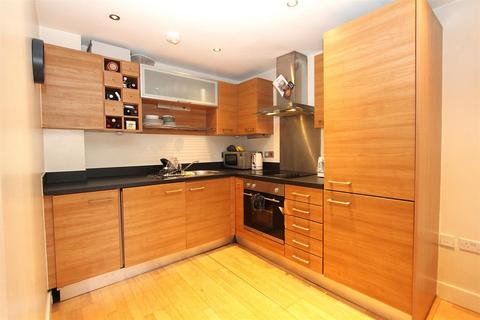 1 bedroom flat to rent, La Salle, Leeds Dock