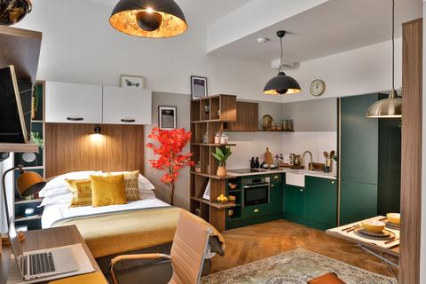 undefined, Plot South Bridge Postgrad , Premium Smaller Studio - Great view	 at Nationwide, 53-68 South Bridge,  EH1