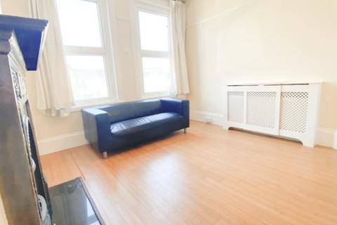 3 bedroom apartment for sale, Portland Mansions, London, SE25