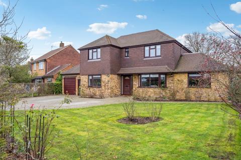 169 Cherry Tree Road, Beaconsfield, HP9 1BB