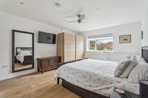 169 Cherry Tree Road, Beaconsfield, HP9 1BB