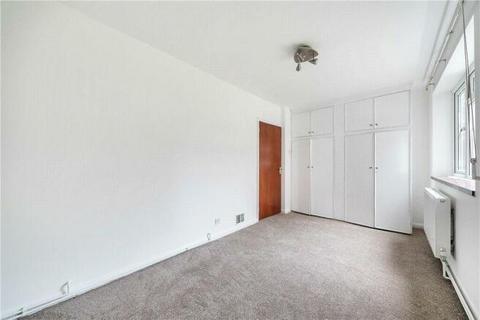 2 bedroom apartment to rent, Stanmore,  Harrow,  HA7