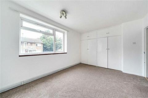 2 bedroom apartment to rent, Stanmore,  Harrow,  HA7