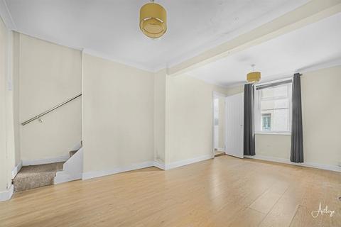 37 Crythan Road, Neath, SA11 1SR