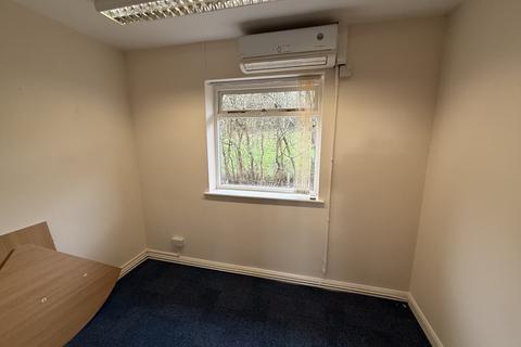 Office to rent, Station Road, Betchworth RH3