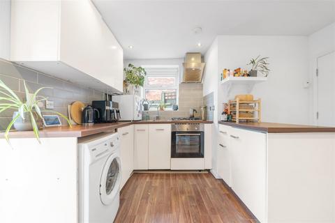 2 bedroom maisonette for sale, Auckland Hill, West Norwood, SE27 9PG