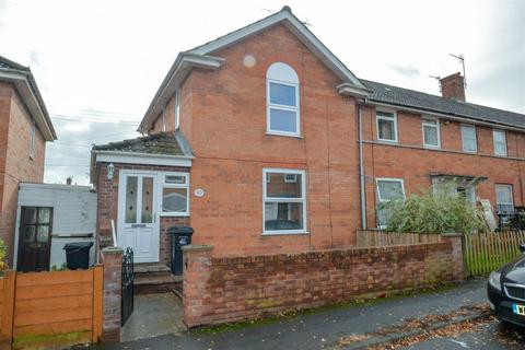 2 bedroom end of terrace house to rent, Berrydale Avenue, Bridgwater TA6