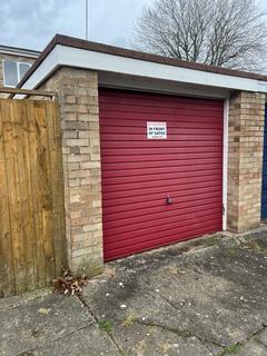 4 bedroom end of terrace house to rent, Wishaw Close, Redditch B98