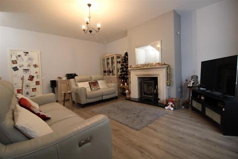 2 bedroom terraced house for sale, Westmacott Street, Newcastle Upon Tyne NE15