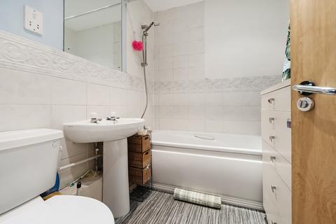2 bedroom apartment for sale, St. Peters Street, Colchester, Essex