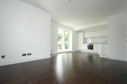 2 bedroom flat to rent, Windsor Court, Clarence Drive, Harrogate, North Yorkshire, UK, HG1