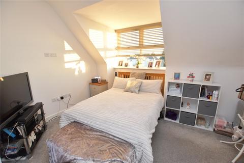 4 bedroom semi-detached house for sale, Cardwell Road, Leeds, West Yorkshire