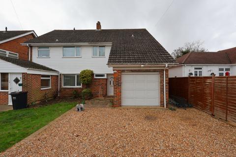 3 bedroom semi-detached house for sale, Orchard Road, Havant