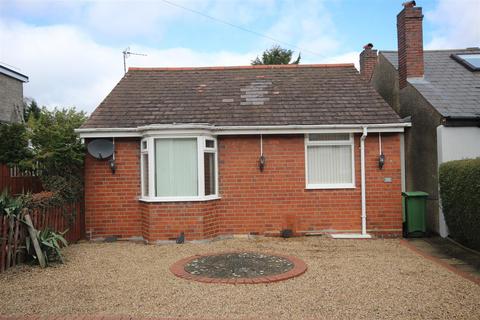 2 bedroom detached bungalow for sale, Greenhill Road, Halesowen B62