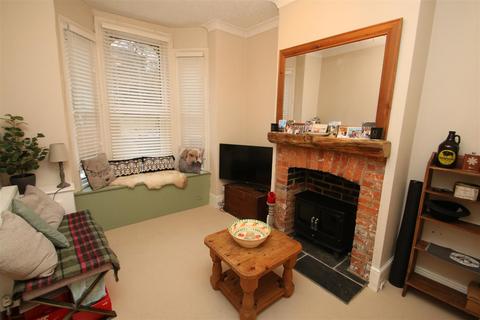 3 bedroom terraced house for sale, Hartington Road, Salisbury