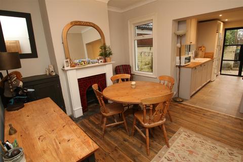 3 bedroom terraced house for sale, Hartington Road, Salisbury