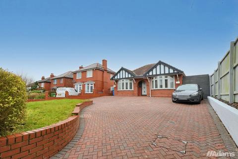 2 bedroom detached bungalow for sale, Halton Brow, Runcorn