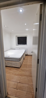 1 bedroom in a flat share to rent, Higham Hill Road, London E17