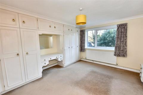 2 bedroom apartment for sale, Wedgewood Court, North Park Avenue, Leeds