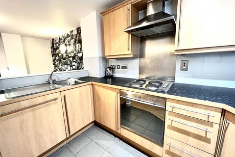 1 bedroom flat to rent, City Walk, Leeds, West Yorkshire, LS11