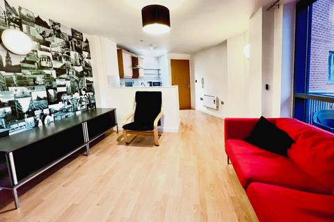 1 bedroom flat to rent, City Walk, Leeds, West Yorkshire, LS11