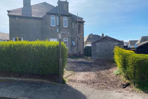 2 bedroom flat to rent, Cadzow Avenue, Bo'Ness EH51