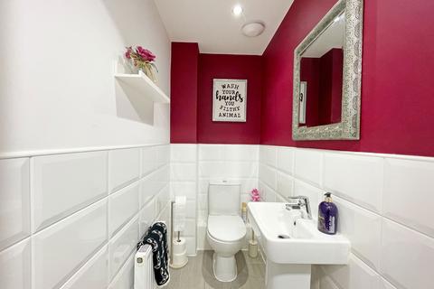 122 Hobby Drive, Corby, NN17 5FG