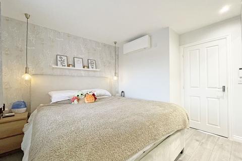 122 Hobby Drive, Corby, NN17 5FG
