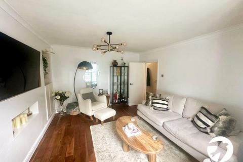 1 bedroom flat for sale, Mount Pleasant Road, London, SE13