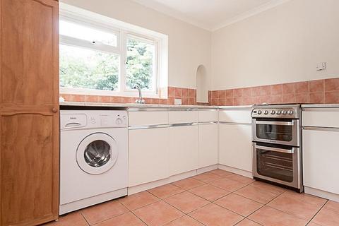 1 bedroom flat to rent, Hawthorn Avenue, Brentwood