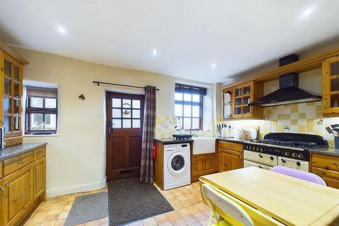 2 bedroom end of terrace house for sale, Folds Yard, Crich DE4