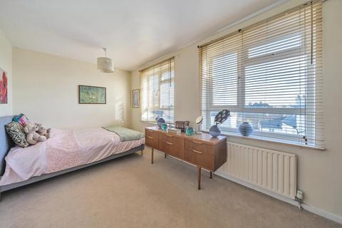 4 bedroom terraced house for sale, Halifax Street, Sydenham