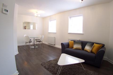 Studio to rent, St Michaels Crescent, Headingley, Leeds