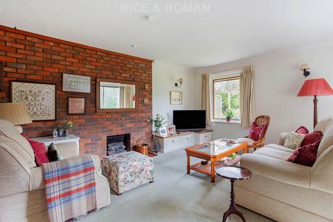 4 bedroom detached house for sale, Luckley Wood, Wokingham RG41