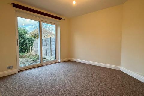 3 bedroom house to rent, Hinton Road, Hereford