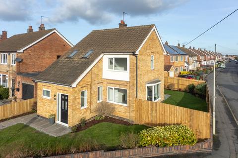 3 bedroom detached house for sale, Castle Road, Mountsorrel, Loughborough, LE12