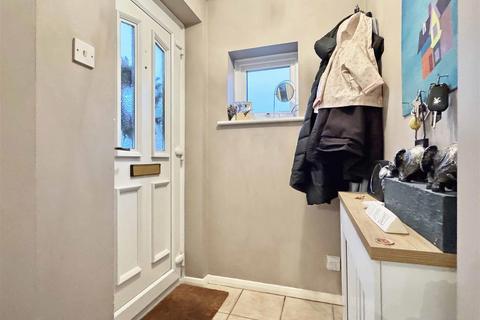 63 Skiddaw Close, Great Notley, Braintree, CM77 7UR