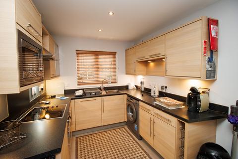 2 bedroom end of terrace house for sale, Sunrise Drive, The Bay, Filey YO14