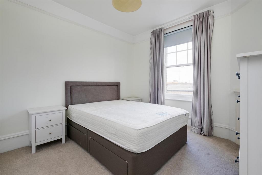 Flat 8a, Arlington Park Mansions-4.jpg