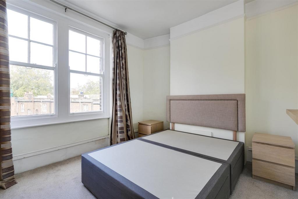 Flat 8a, Arlington Park Mansions-6.jpg