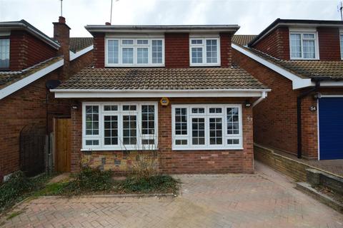 4 bedroom detached house to rent, Tryfan Close, Redridge