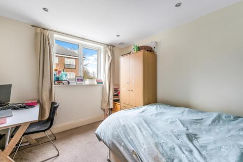 2 bedroom flat for sale, Dorey House, Brentford, TW8