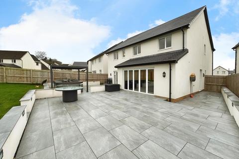 5 bedroom detached house to rent, Millstone Place, Endmoor