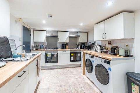 8 bedroom terraced house for sale, Leeds LS6