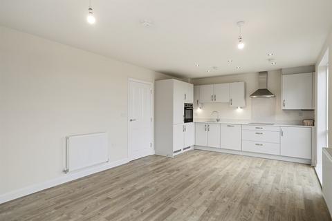 2 bedroom flat to rent, Trumpington, Cambridge CB2