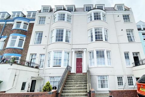 2 bedroom flat for sale, Queens Parade, Scarborough YO12