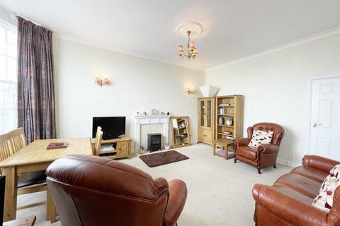 2 bedroom flat for sale, Queens Parade, Scarborough YO12