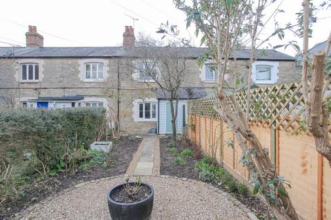 2 bedroom cottage to rent, High Street, Kidlington