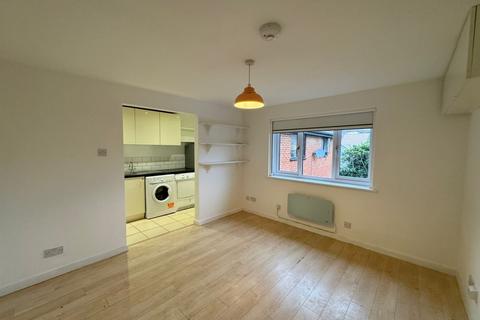 1 bedroom flat to rent, Jubilee Road, High Wycombe