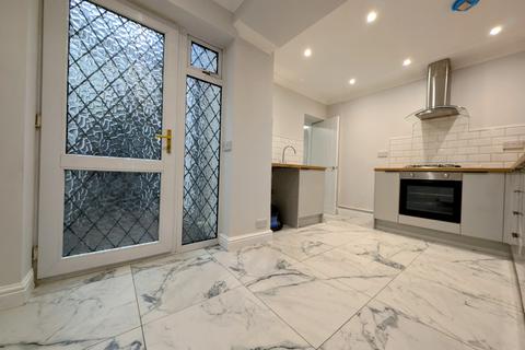 96 Mountain Ash Road, Abercynon, Mountain Ash, CF45 4PR